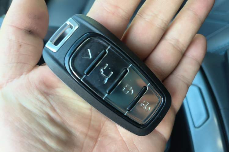Used CHANGAN UNI-T 2023 2nd Generation 1.5T Luxury Version Interior 1
