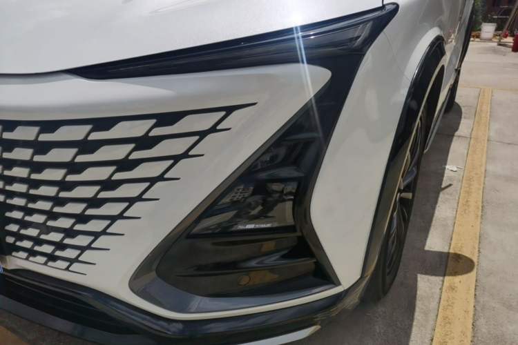 Used CHANGAN UNI-T 2023 2nd Generation 1.5T Luxury Version Left Front Headlight