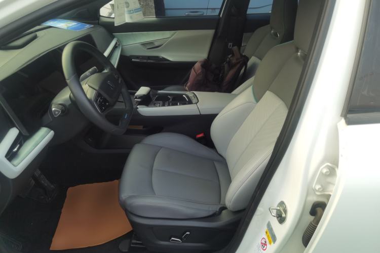Used CHANGAN UNI-T 2023 Second-Generation 1.5T Prestige Model Left Front Seat