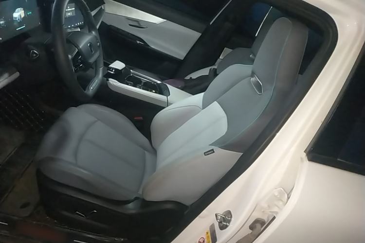 Used CHANGAN UNI-T 2023 Second-Generation 1.5T Prestige Model Left Front Seat