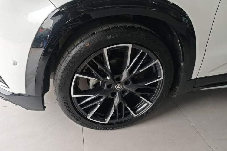 Used CHANGAN UNI-T 2023 2nd Generation 1.5T Flagship Version Left Front Wheel Hub