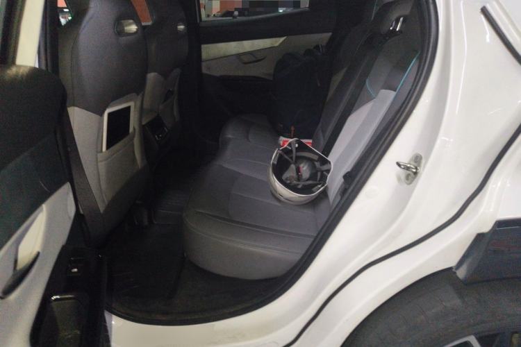 Used CHANGAN UNI-T 2023 Second-Generation 1.5T Prestige Model Left Rear Seat