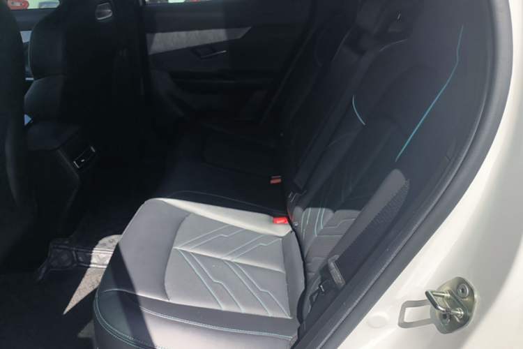 Used CHANGAN UNI-T 2023 2nd Generation 1.5T Luxury Version Left Rear Seat