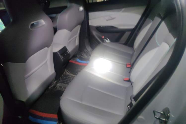 Used CHANGAN UNI-T 2023 Second-Generation 1.5T Prestige Model Left Rear Seat