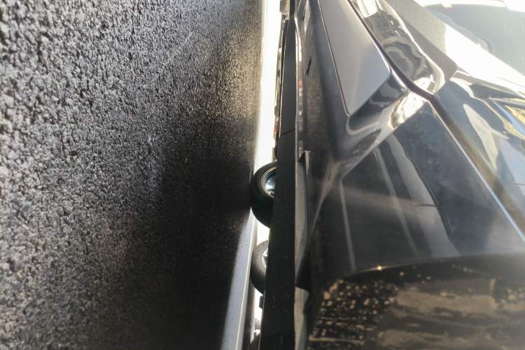 Used CHANGAN UNI-T 2023 Second-Generation 1.5T Prestige Model Left Side Sill
