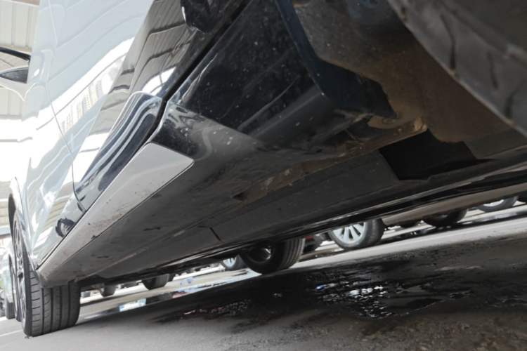 Used CHANGAN UNI-T 2023 Second-Generation 1.5T Prestige Model Left Side Sill