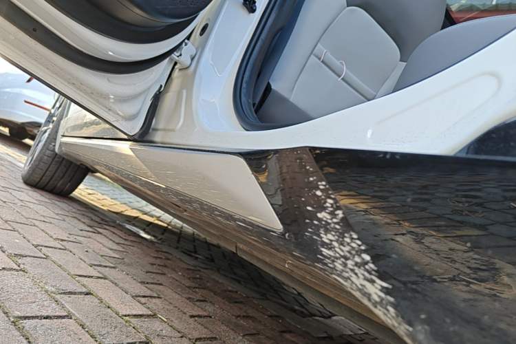 Used CHANGAN UNI-T 2023 Second-Generation 1.5T Prestige Model Left Side Sill