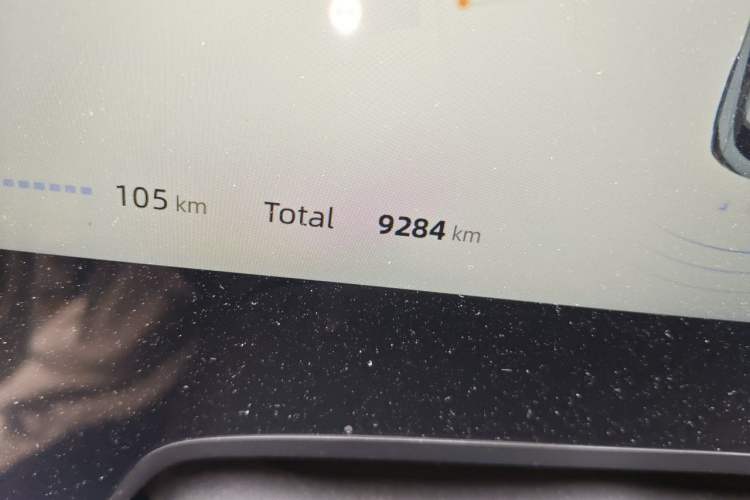 Used CHANGAN UNI-T 2023 2nd Generation 1.5T Luxury Version Odometer Close Up