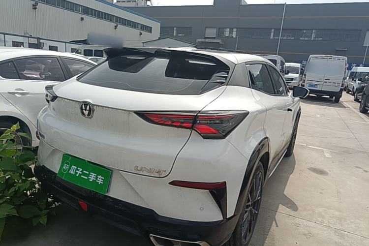 Used CHANGAN UNI-T 2023 2nd Generation 1.5T Excellence Version Rear Right 45 Deg