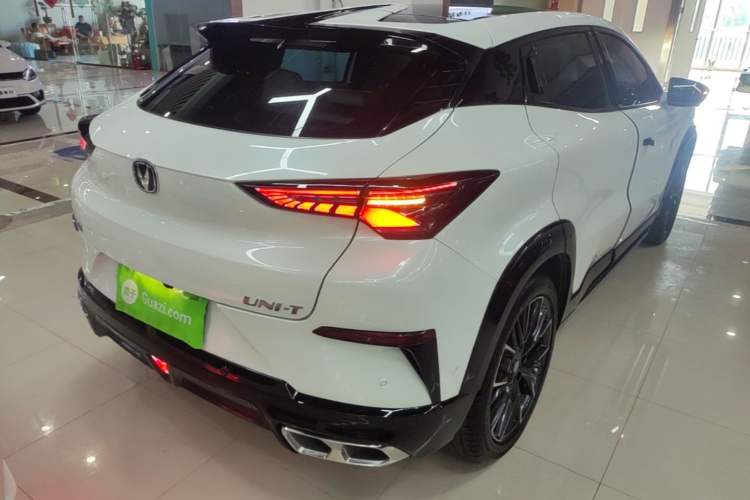 Used CHANGAN UNI-T 2023 2nd Generation 1.5T Flagship Version Rear Right 45 Deg