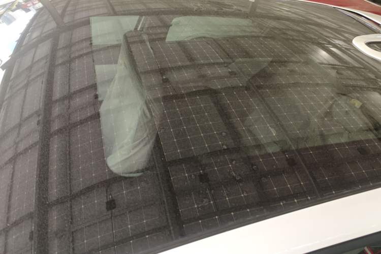 Used CHANGAN UNI-T 2023 Second-Generation 1.5T Prestige Model Roof