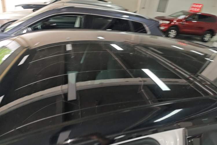 Used CHANGAN UNI-T 2023 2nd Generation 1.5T Flagship Version Roof
