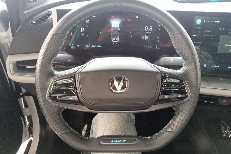 Used CHANGAN UNI-T 2023 Second-Generation 1.5T Prestige Model Steering Wheel