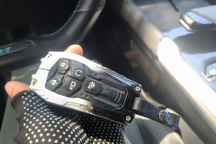 Used CHANGAN UNI-T 2023 2nd Generation 1.5T Flagship Version Vehicle Key