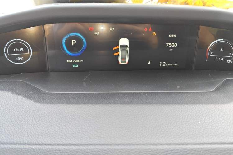 Used CHANGAN UNI-V 2023 1.5T Prestige Model Instrument Cluster