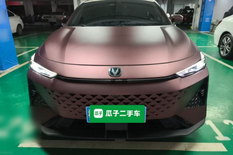 Used CHANGAN UNI-V 2024 1.5T Smart Navigation Version Exterior 1