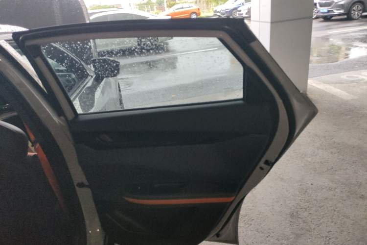 Used CHANGAN UNI-V 2023 1.5T Prestige Model Right Rear Door Interior