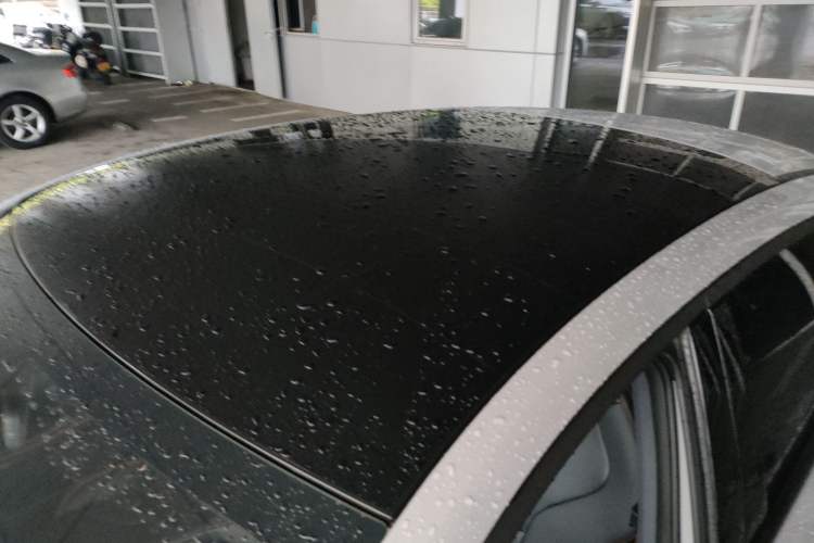 Used CHANGAN UNI-V 2023 1.5T Prestige Model Roof