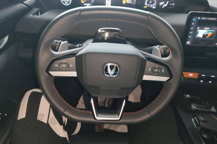 Used CHANGAN UNI-V 2023 1.5T Prestige Model Steering Wheel