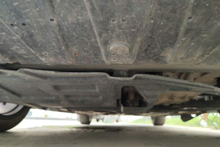 Used CHANGAN UNI-V 2022 1.5T Prestige Version Chassis Front