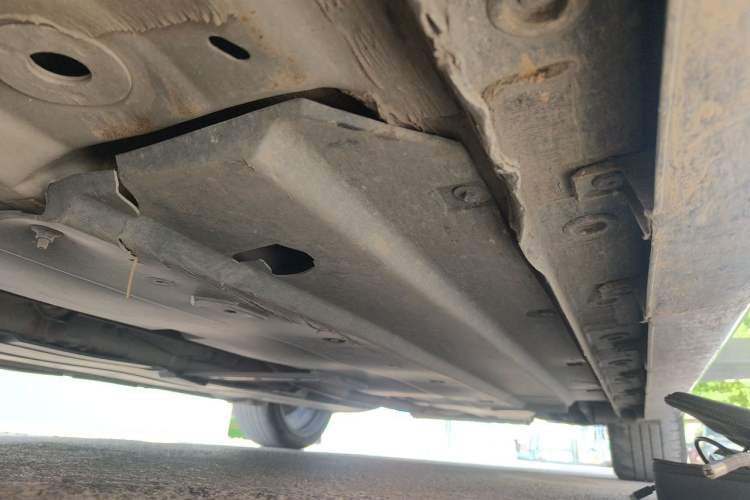 Used CHANGAN UNI-V 2022 1.5T Sport Edition Chassis Front Left
