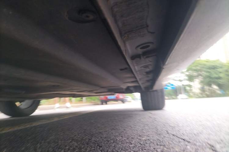 Used CHANGAN UNI-V 2022 1.5T Excellence Model Chassis Front Left