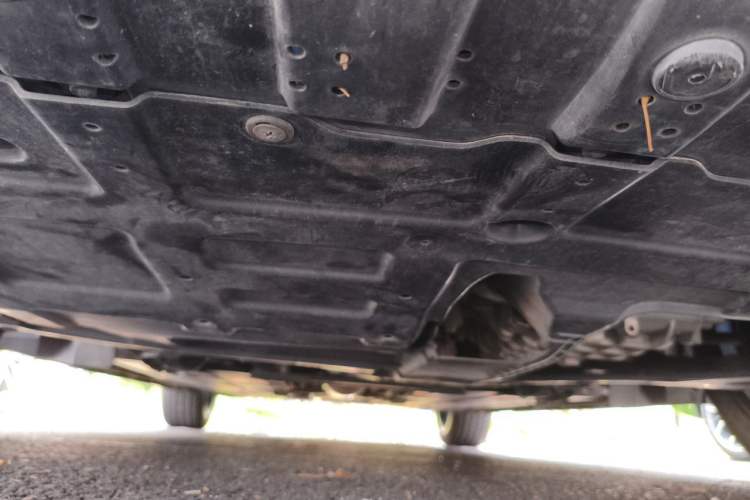 Used CHANGAN UNI-V 2022 1.5T Prestige Version Chassis Front
