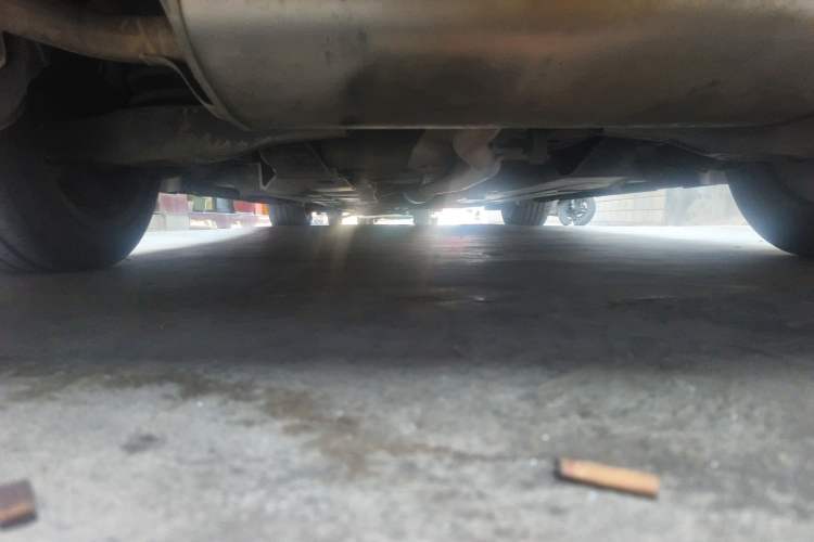Used CHANGAN UNI-V 2022 1.5T Prestige Version Chassis Rear