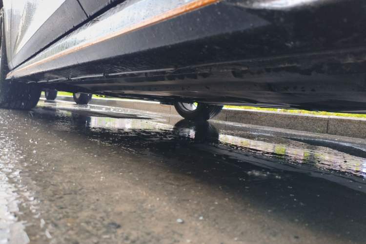 Used CHANGAN UNI-V 2022 1.5T Sport Edition Chassis Rear Left