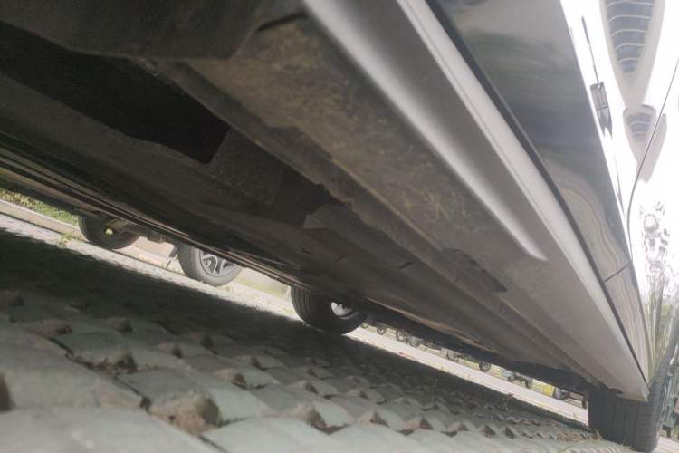 Used CHANGAN UNI-V 2022 1.5T Prestige Version Chassis Rear Right