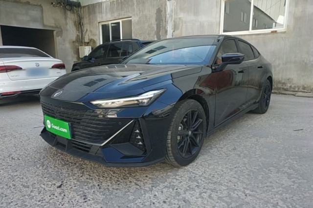 Used CHANGAN UNI-V 2022 1.5T Excellence Model