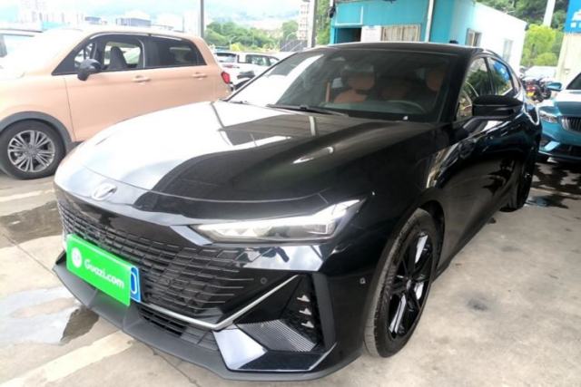 Used CHANGAN UNI-V 2022 1.5T Smart Navigation Version