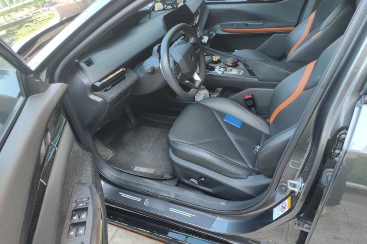 Used CHANGAN UNI-V 2022 1.5T Sport Edition Driver Seat