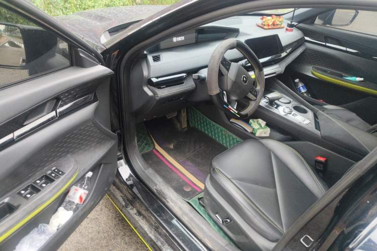Used CHANGAN UNI-V 2022 1.5T Sport Edition Driver Seat