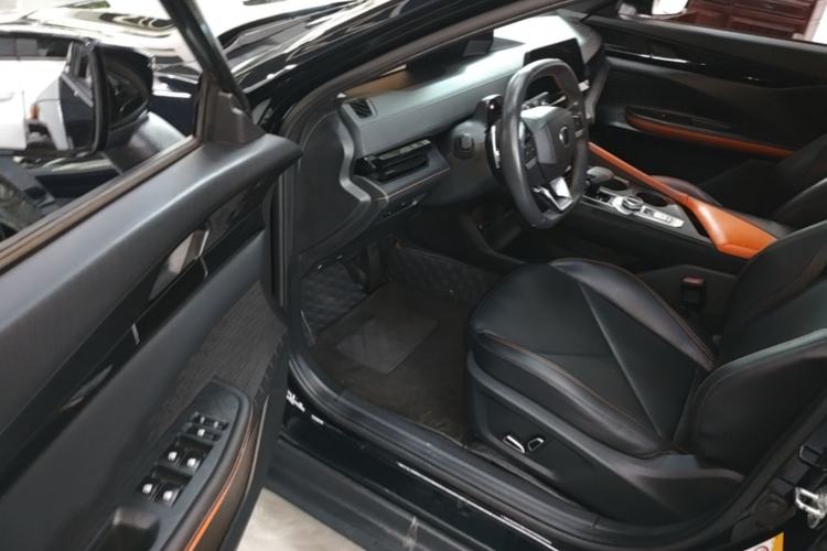 Used CHANGAN UNI-V 2022 1.5T Prestige Version Driver Seat