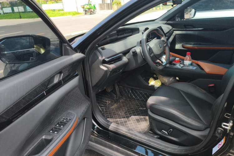 Used CHANGAN UNI-V 2022 1.5T Prestige Version Driver Seat