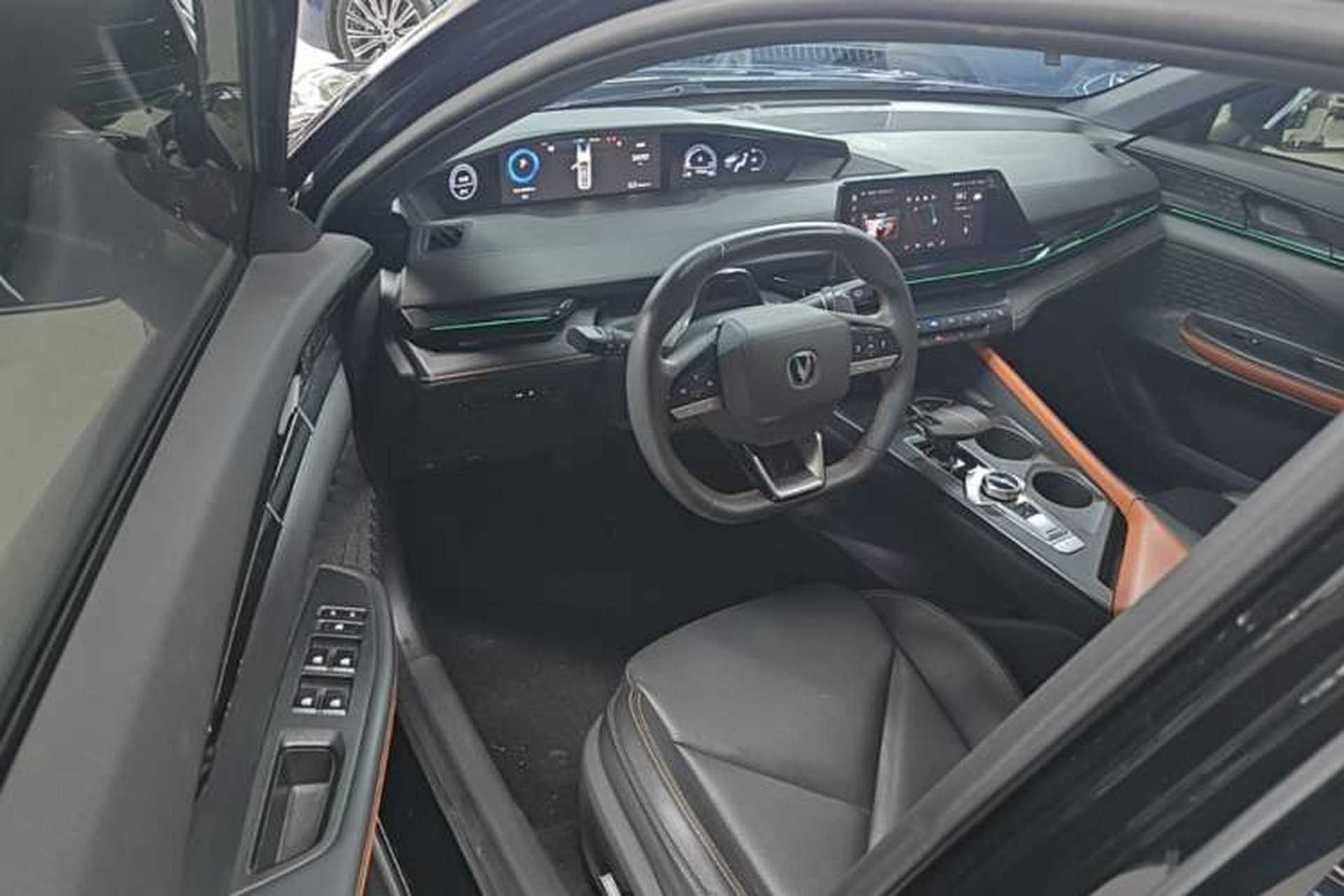 Used CHANGAN UNI-V 2022 1.5T Prestige Version Driver Seat