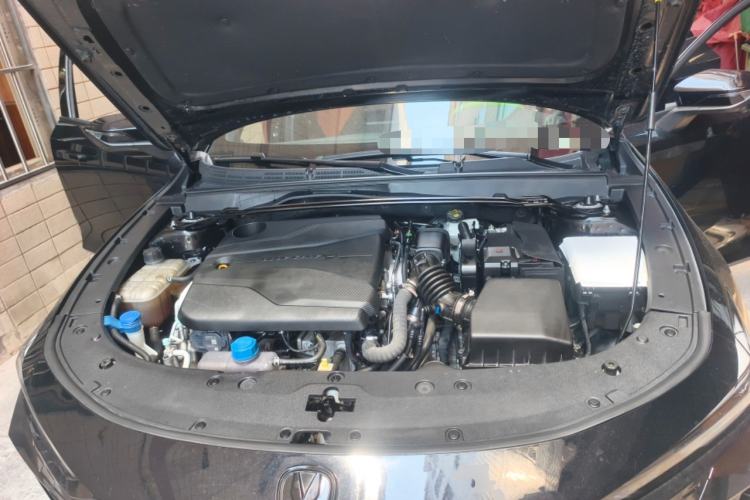 Used CHANGAN UNI-V 2022 1.5T Prestige Version Engine Bay