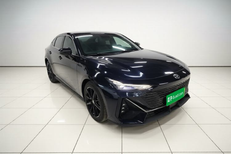 Used CHANGAN UNI-V 2022 1.5T Prestige Version Exterior 1