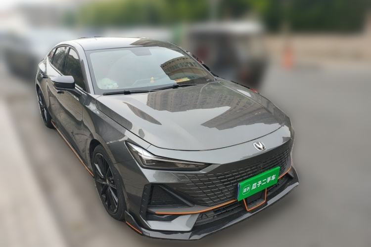 Used CHANGAN UNI-V 2022 1.5T Sport Edition Exterior 2