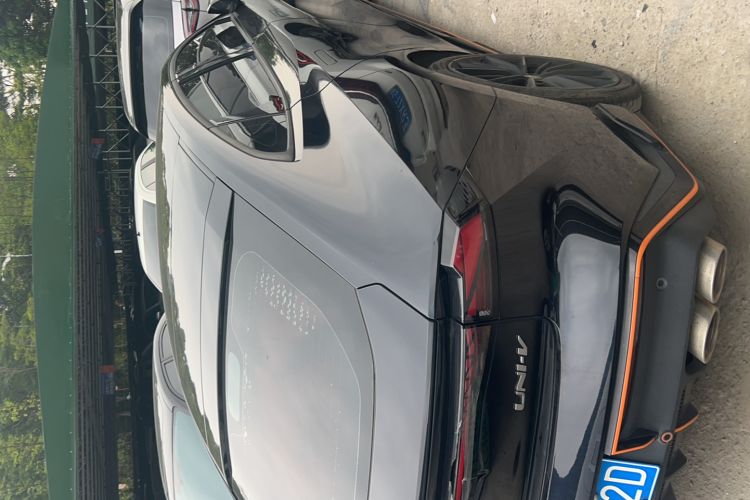 Used CHANGAN UNI-V 2022 1.5T Sport Edition Exterior 2