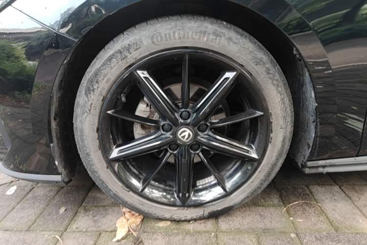 Used CHANGAN UNI-V 2022 1.5T Prestige Version Exterior 4