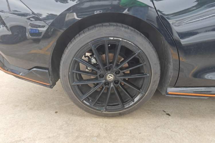 Used CHANGAN UNI-V 2022 1.5T Sport Edition Exterior 5