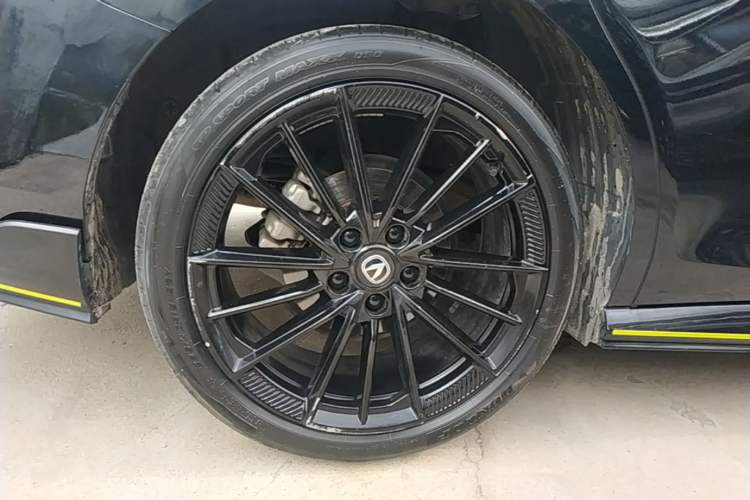 Used CHANGAN UNI-V 2022 1.5T Sport Edition Exterior 5