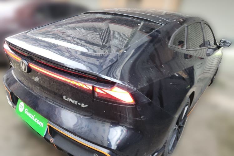 Used CHANGAN UNI-V 2022 1.5T Sport Edition Exterior 5