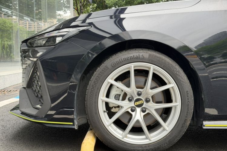 Used CHANGAN UNI-V 2022 2.0T Leading-Speed Edition Exterior 7