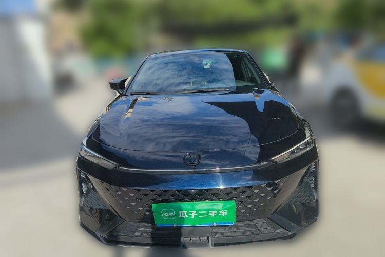 Used CHANGAN UNI-V 2022 1.5T Sport Edition Front