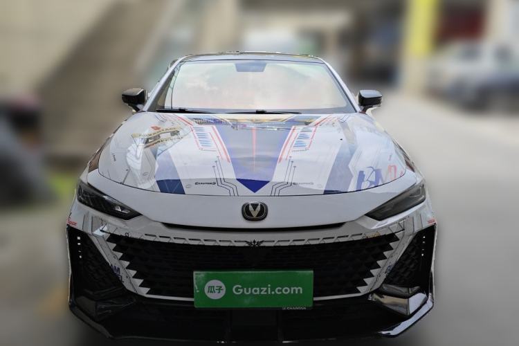 Used CHANGAN UNI-V 2022 1.5T Sport Edition Front