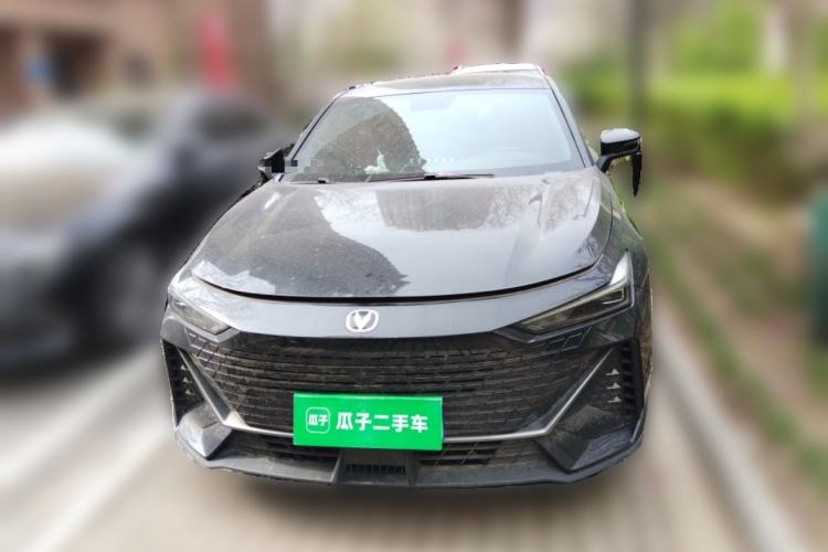 Used CHANGAN UNI-V 2022 1.5T Prestige Version Front