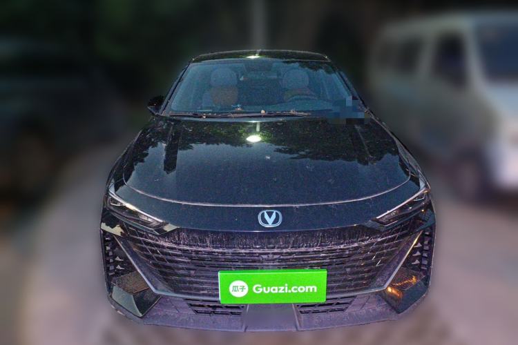 Used CHANGAN UNI-V 2022 1.5T Prestige Version Front